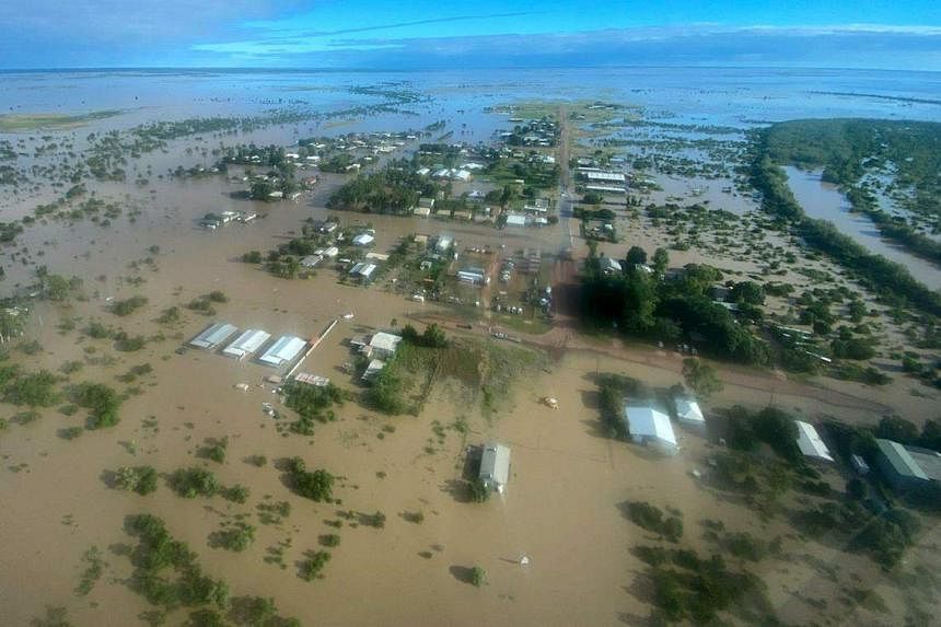 record-breaking-queensland-flood-peak-predicted-for-sunday:-australian-weather-forecaster