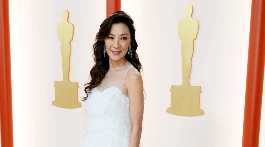 a-beacon-of-hope:-michelle-yeoh-is-the-oscars’-first-asian-best-actress