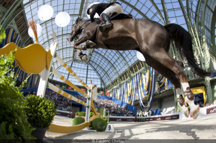 saut-hermes-2023-au-grand-palais-ephemere-a-paris