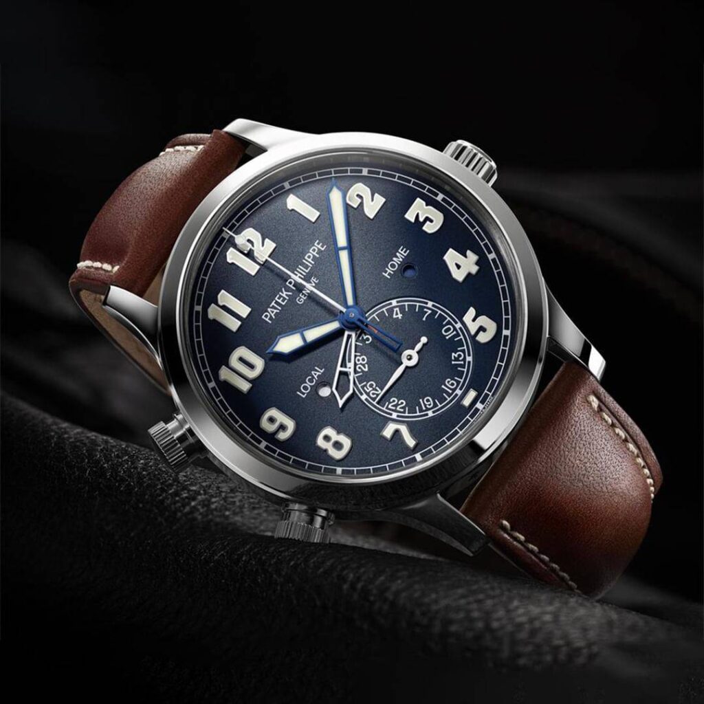 patek-philippe-calatrava-pilot-travel-time-ref.-5524g-001-–-unusual-yet-exquisite-|-senatus