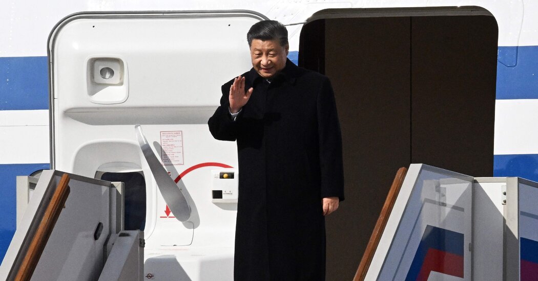 video:-xi-arrives-in-moscow-to-meet-putin