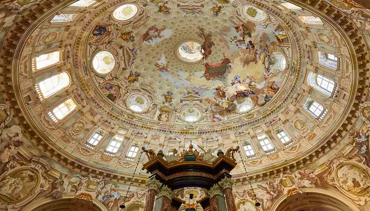 questa-cupola-non-ha-nulla-da-invidiare-alla-cappella-sistina