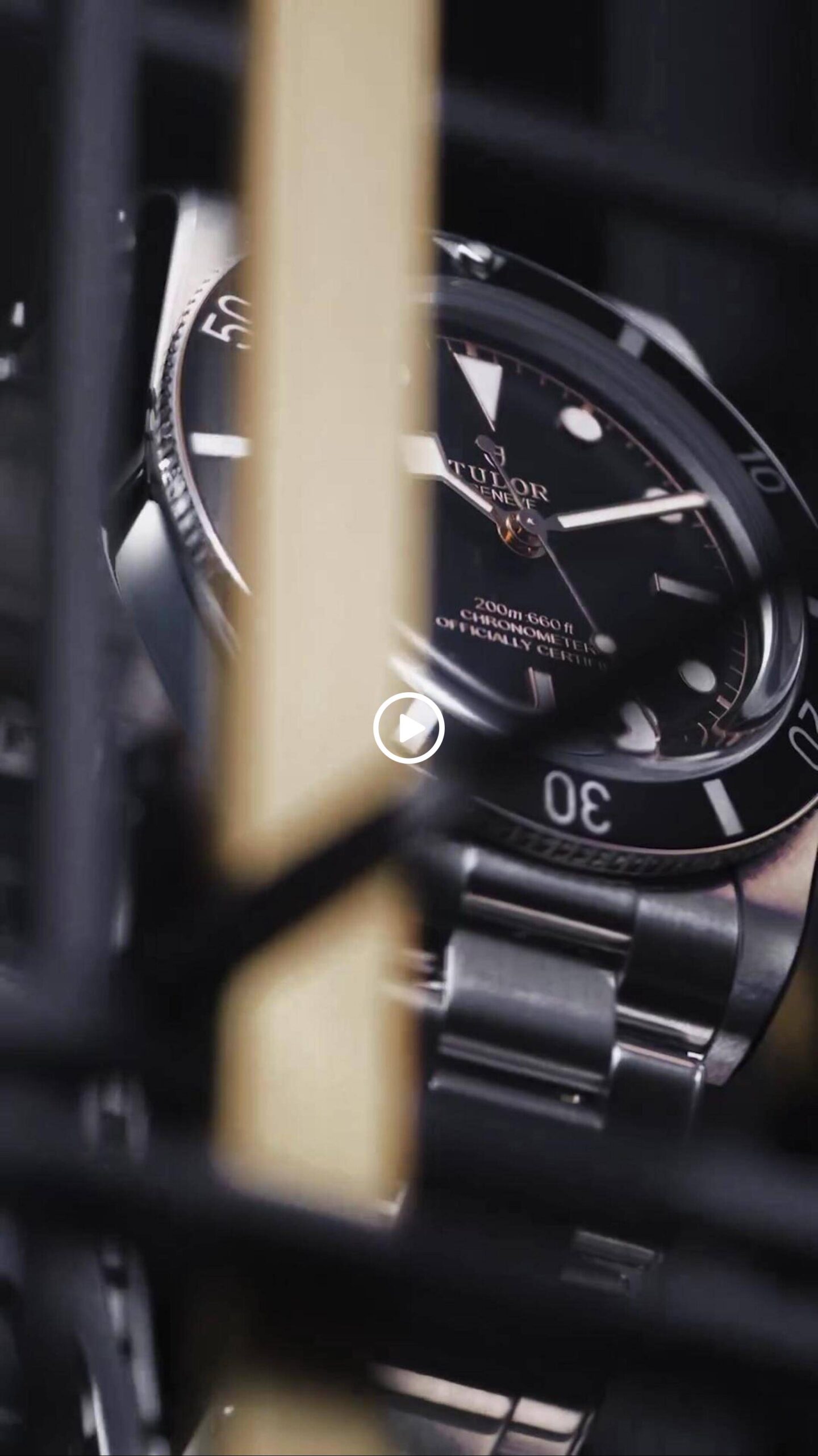 tudor-black-bay-54-–-purest-modern-expression-of-tudor's-first-ever-diver's-watch-|-senatus-tv