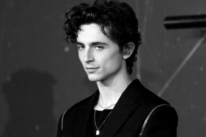 did-deuxmoi-just-reveal-timothee-chalamet-and-kylie-jenner's-secret-relationship?